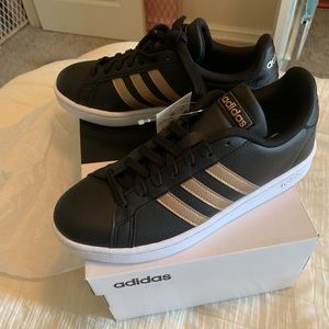 Adidas grand court sneakers